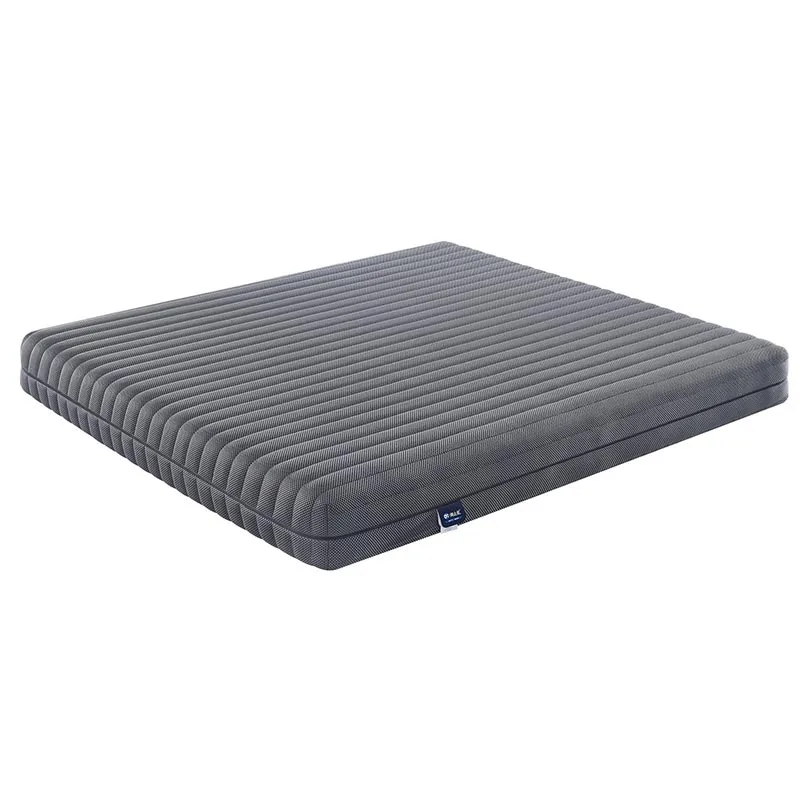 Suure tihedusega hingav vahtmadrats